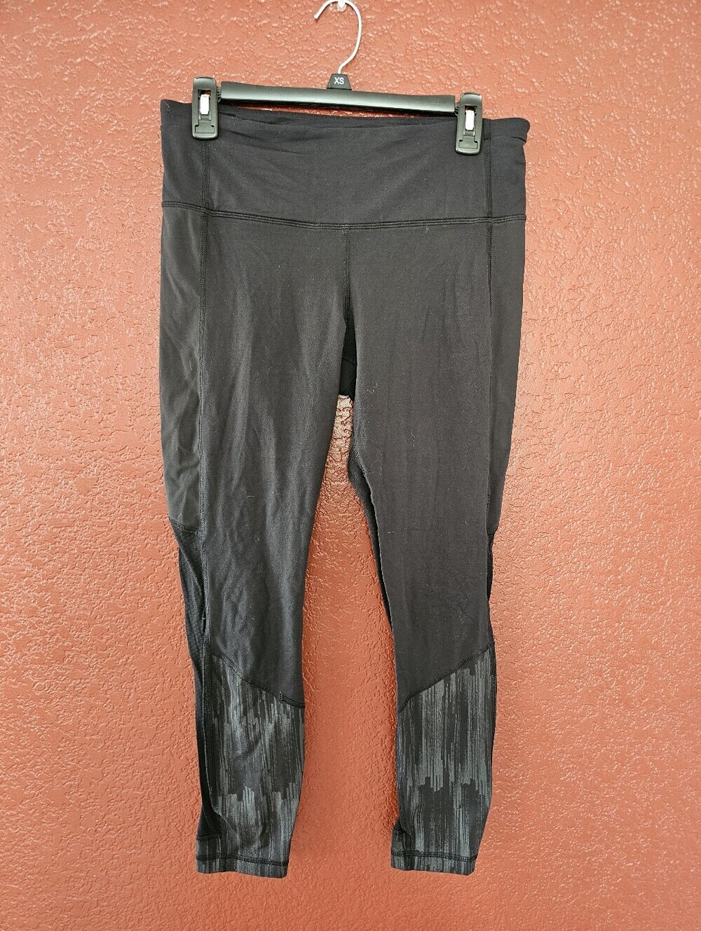 lululemon athletica Black High-Rise Leggings with Hidden Zipper Pocket